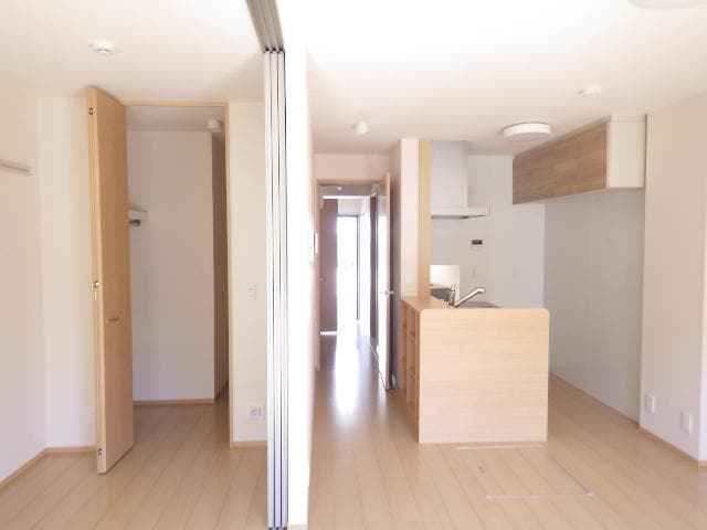  東海道本線/静岡駅 バス20分小鹿公民館下車:停歩8分 1階 築10年