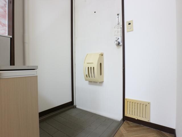  東海道本線/静岡駅 バス18分小鹿公民館前下車:停歩5分 2階 築38年