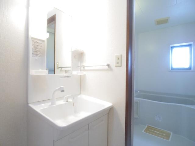  東海道本線/静岡駅 バス22分宮竹一丁目下車:停歩11分 2階 築25年