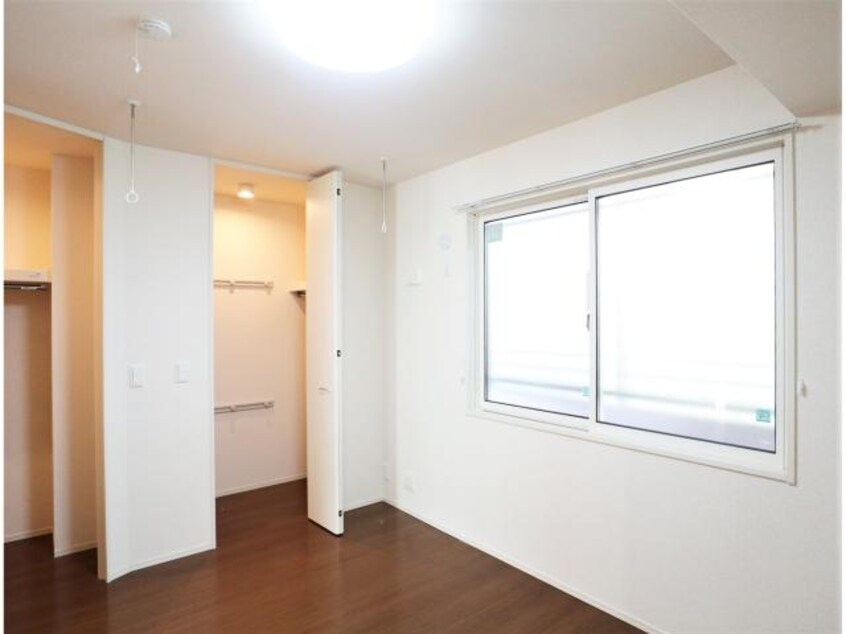  東海道本線/西焼津駅 徒歩23分 1階 築10年