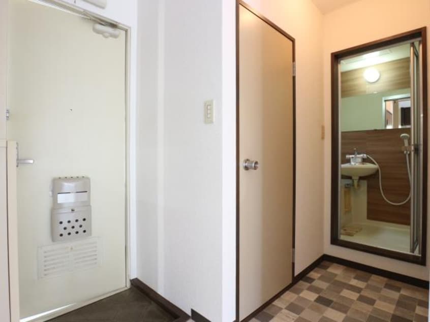  東海道本線/静岡駅 バス9分石田ＳＢＳ学苑入口下車:停歩2分 1階 築35年