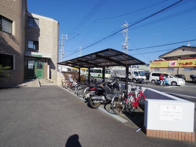  東海道本線/静岡駅 バス20分西島下車:停歩1分 3階 築23年
