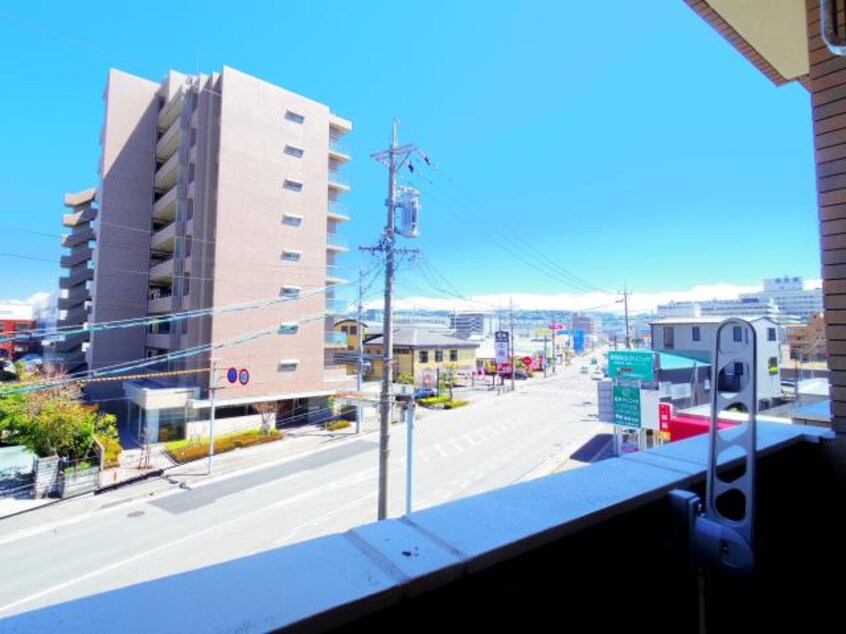  東海道本線/東静岡駅 徒歩17分 3階 築8年
