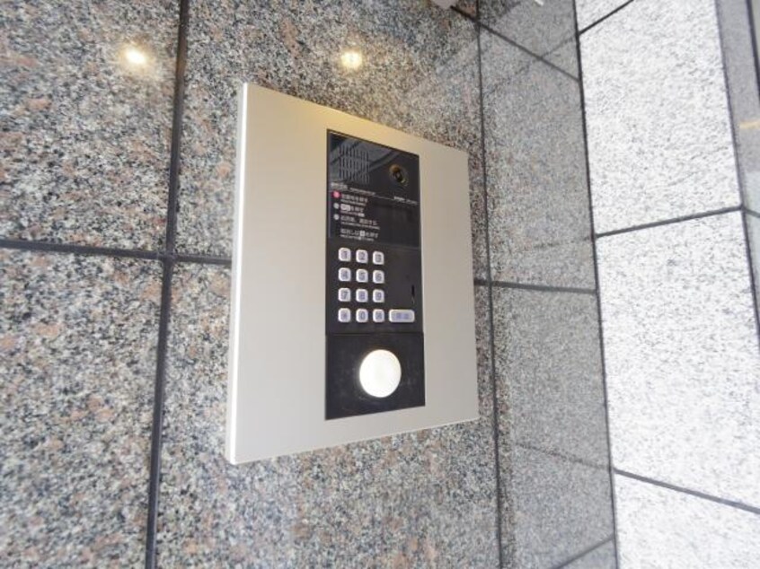  東海道本線/静岡駅 バス5分八幡二丁目下車:停歩3分 3階 築9年