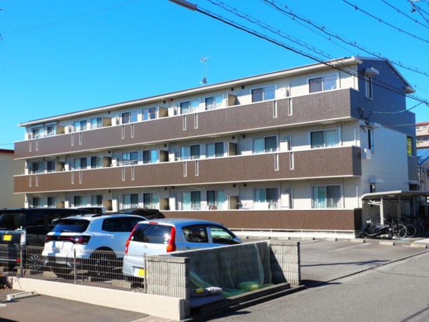  東海道本線/静岡駅 バス8分登呂南下車:停歩8分 3階 築12年