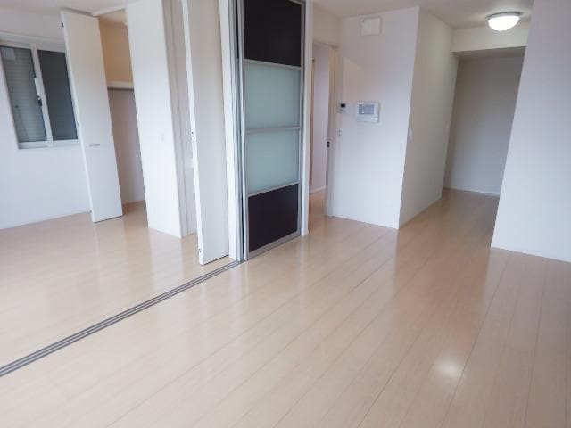  東海道本線/静岡駅 バス8分登呂南下車:停歩8分 2階 築12年