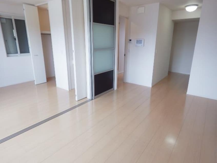  東海道本線/静岡駅 バス8分登呂南下車:停歩8分 2階 築12年