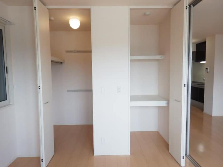  東海道本線/静岡駅 バス8分登呂南下車:停歩8分 2階 築12年