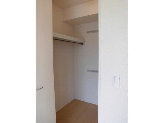  東海道本線/静岡駅 バス8分登呂南下車:停歩8分 2階 築12年