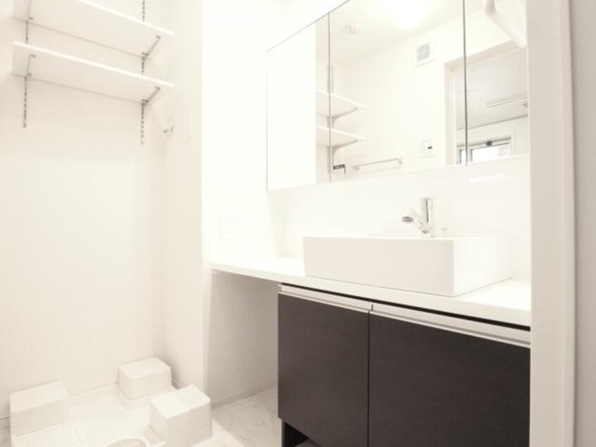  東海道本線/静岡駅 バス8分登呂南下車:停歩8分 2階 築12年