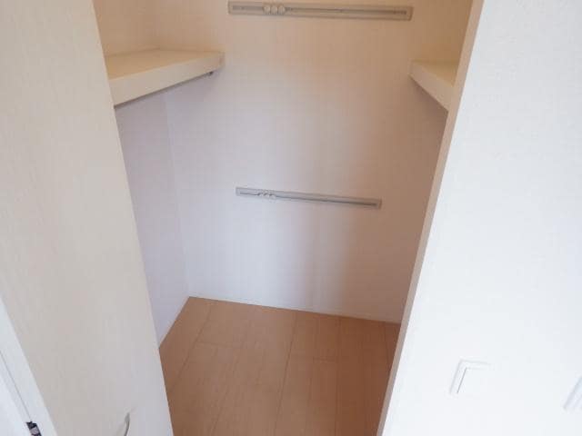  東海道本線/静岡駅 バス8分登呂南下車:停歩8分 2階 築12年