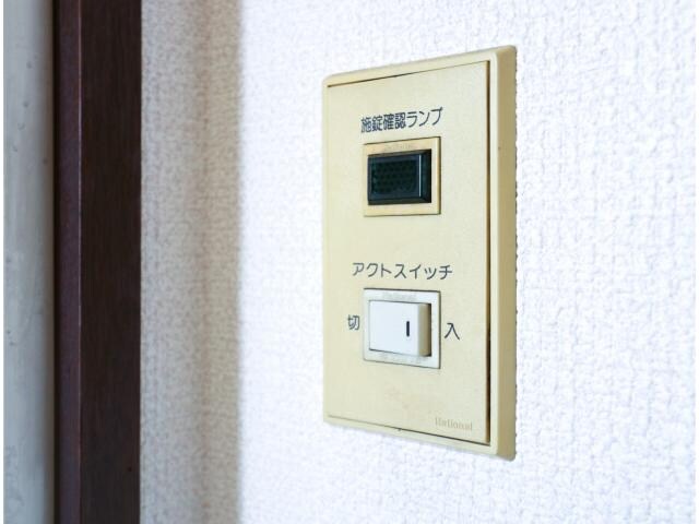  東海道本線/静岡駅 バス16分中村町下下車:停歩5分 2階 築35年