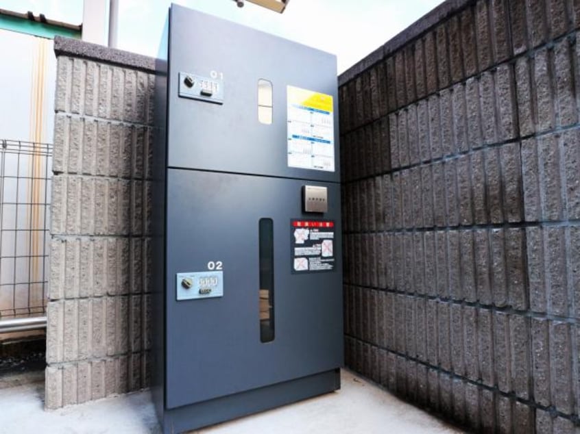  東海道本線/静岡駅 バス20分小鹿公民館前下車:停歩5分 2階 築9年