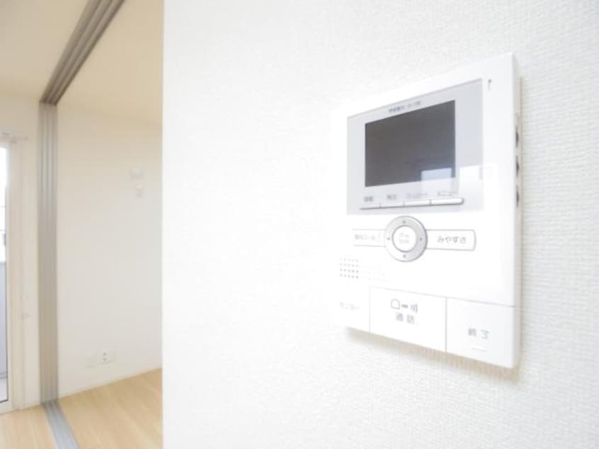  東海道本線/静岡駅 バス20分小鹿公民館前下車:停歩5分 2階 築9年