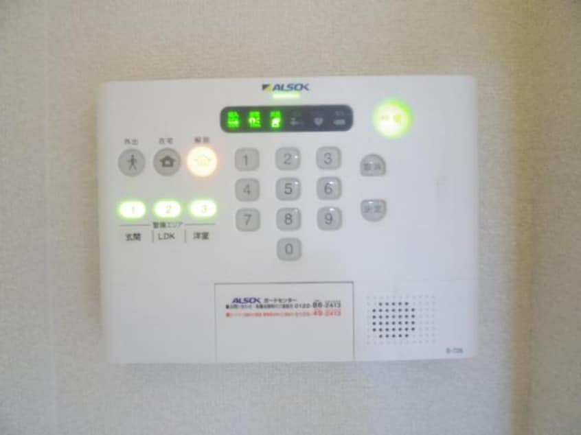  東海道本線/静岡駅 バス20分小鹿公民館前下車:停歩5分 2階 築9年