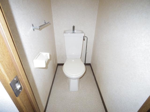  東海道本線/静岡駅 バス26分南安倍川橋下車:停歩5分 1階 築29年