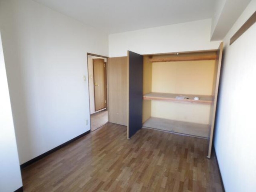  東海道本線/静岡駅 バス26分南安倍川橋下車:停歩5分 1階 築29年