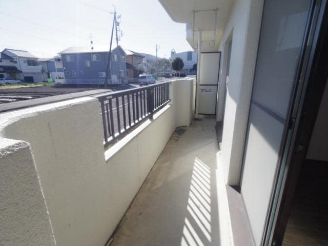  東海道本線/静岡駅 バス26分南安倍川橋下車:停歩5分 1階 築29年