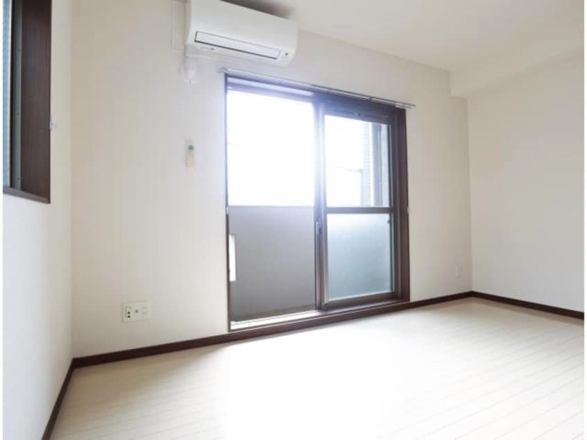  東海道本線/静岡駅 徒歩12分 3階 築8年