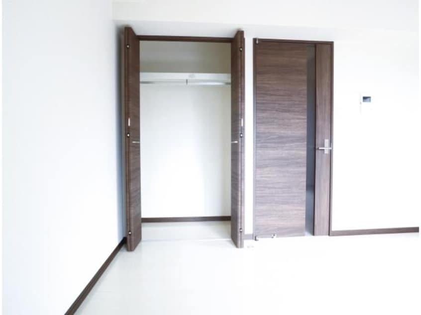  東海道本線/静岡駅 徒歩12分 3階 築8年