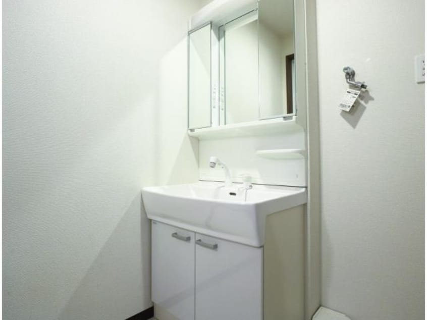  東海道本線/静岡駅 徒歩12分 3階 築8年