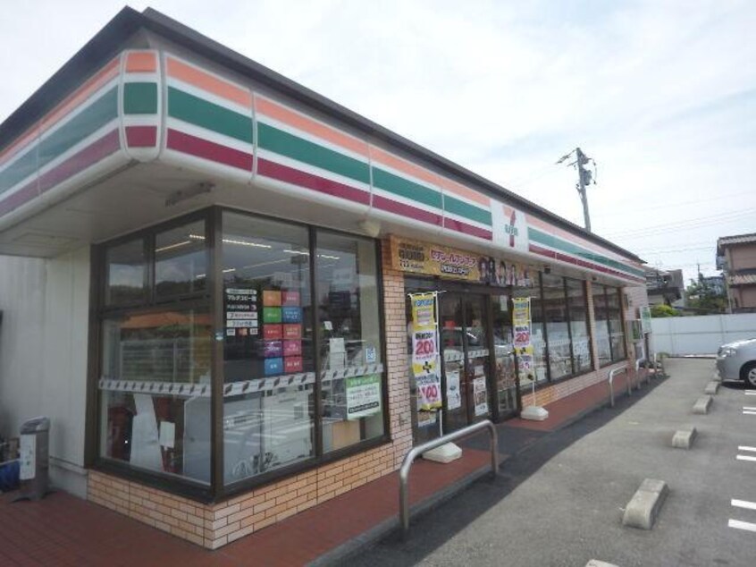 セブンイレブン藤枝藤岡５丁目店(コンビニ)まで503m 東海道本線/西焼津駅 バス17分五十海北下車:停歩5分 1階 築27年