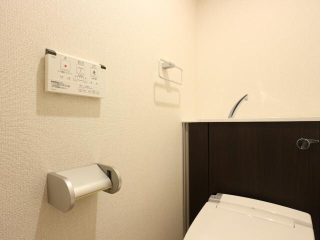  東海道本線/静岡駅 徒歩16分 3階 築8年