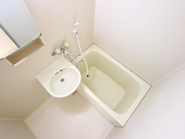  東海道本線/東静岡駅 徒歩18分 2階 築31年