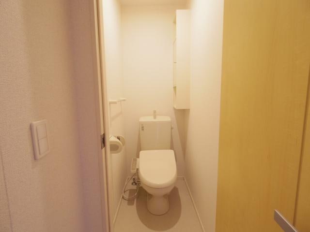  東海道本線/静岡駅 バス16分堀ノ内下車:停歩7分 2階 築8年