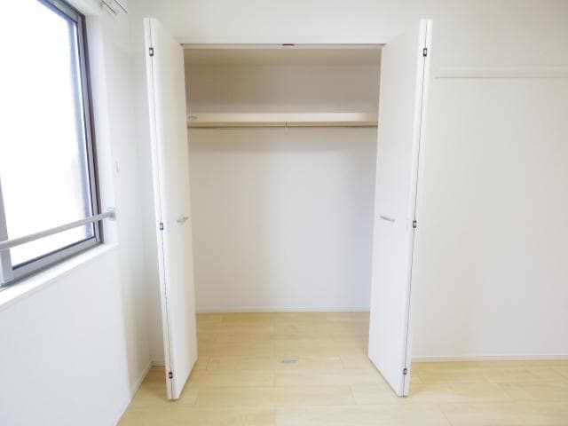  東海道本線/静岡駅 バス16分堀ノ内下車:停歩7分 2階 築8年