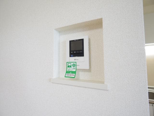  東海道本線/静岡駅 バス16分堀ノ内下車:停歩7分 2階 築8年