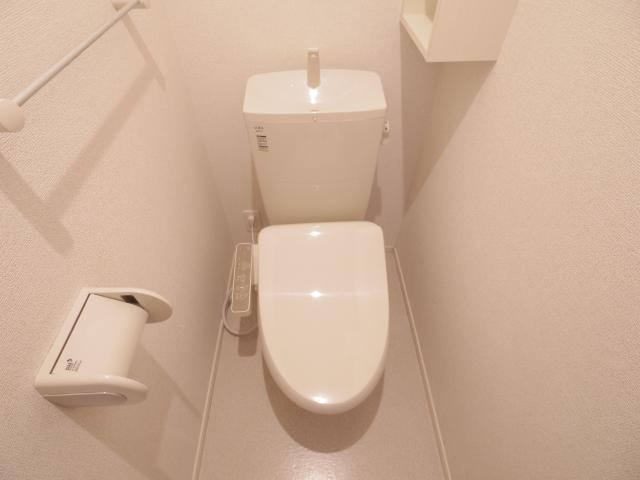  東海道本線/静岡駅 バス16分堀ノ内下車:停歩7分 2階 築8年