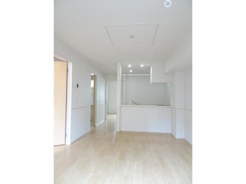  東海道本線/静岡駅 バス18分南安倍川橋下車:停歩4分 1階 築8年