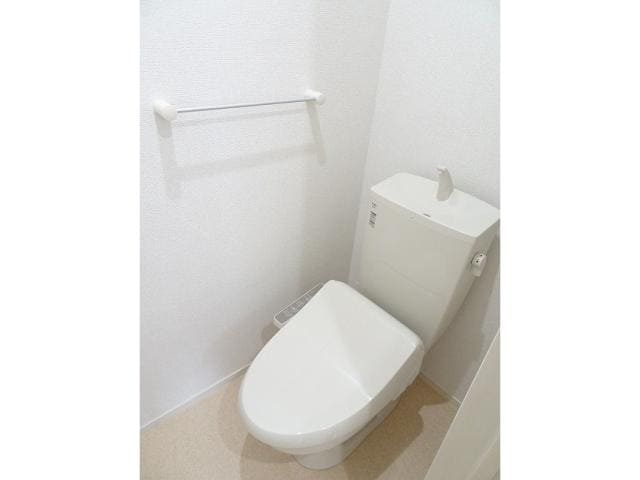  東海道本線/静岡駅 バス18分南安倍川橋下車:停歩4分 1階 築8年