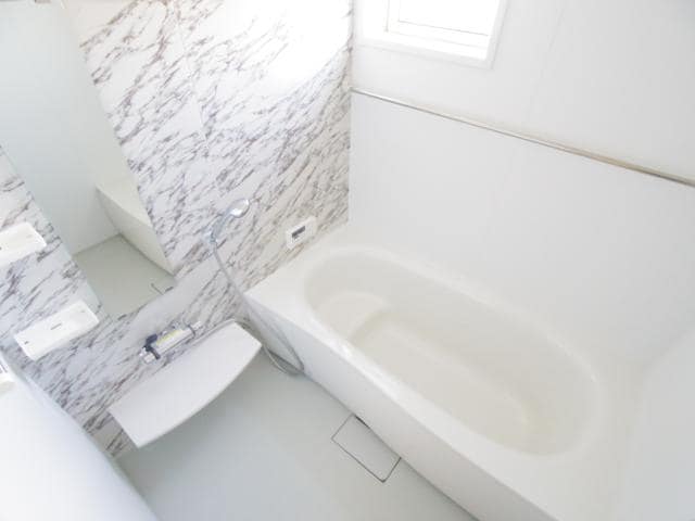  東海道本線/静岡駅 バス20分静岡IC入口下車:停歩5分 2階 築8年