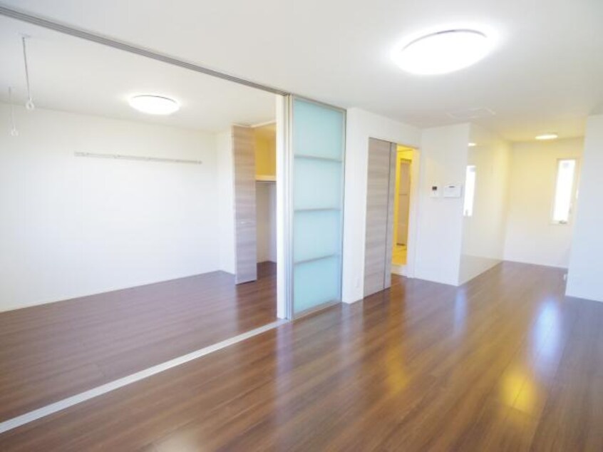  東海道本線/藤枝駅 徒歩18分 2階 築8年