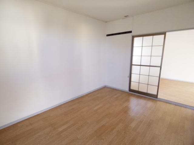 同イメージ 東海道本線/静岡駅 バス15分登呂コープタウン入口下車:停歩3分 2階 築38年