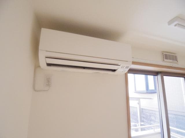  東海道本線/静岡駅 バス14分西中原下車:停歩1分 1階 築8年