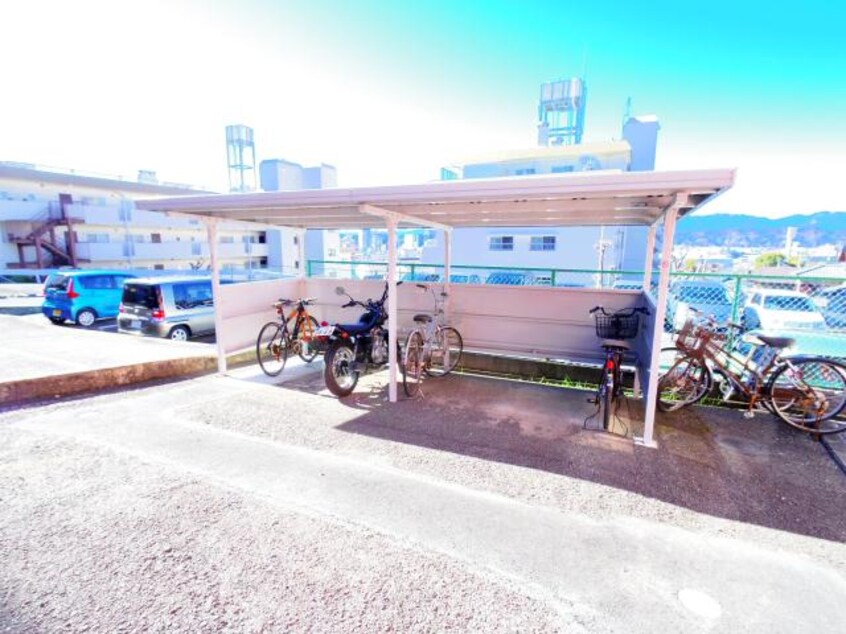  東海道本線/東静岡駅 バス7分聖一色下車:停歩6分 2階 築28年