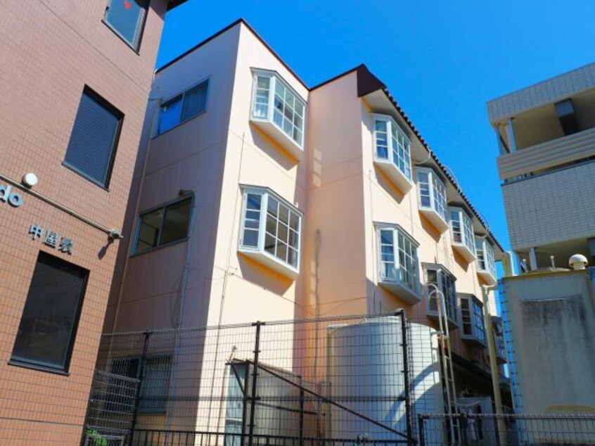  東海道本線/静岡駅 バス23分片山下車:停歩1分 3階 築41年