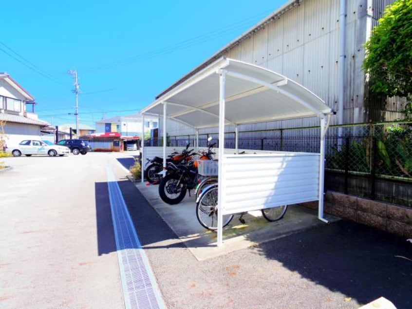  東海道本線/藤枝駅 バス15分藤枝大手下車:停歩2分 2階 築14年
