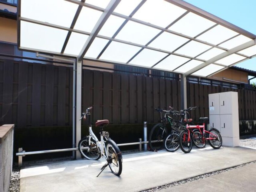  東海道本線/静岡駅 バス17分西島下車:停歩5分 2階 築8年