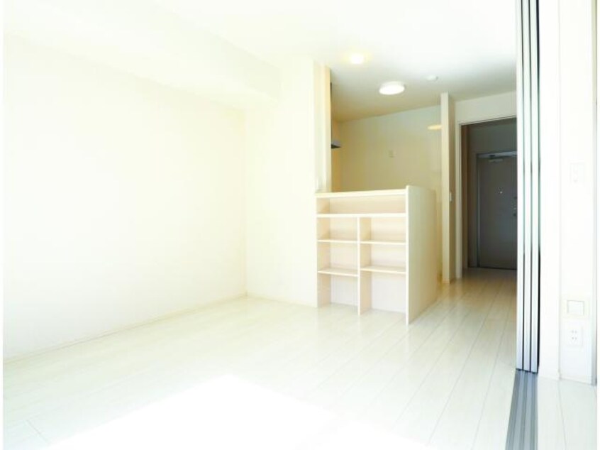  東海道本線/静岡駅 バス17分西島下車:停歩5分 1階 築8年