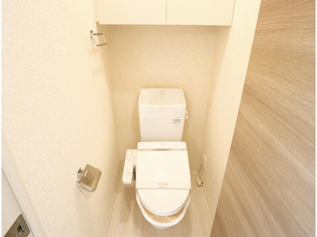  東海道本線/静岡駅 バス17分西島下車:停歩5分 1階 築8年