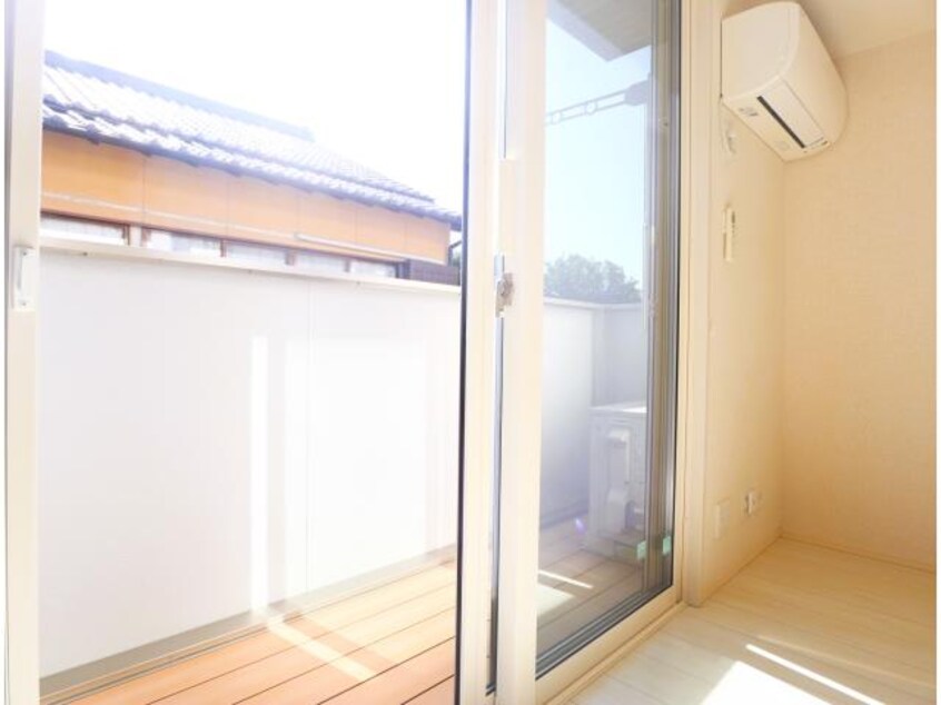  東海道本線/静岡駅 バス17分西島下車:停歩5分 1階 築8年