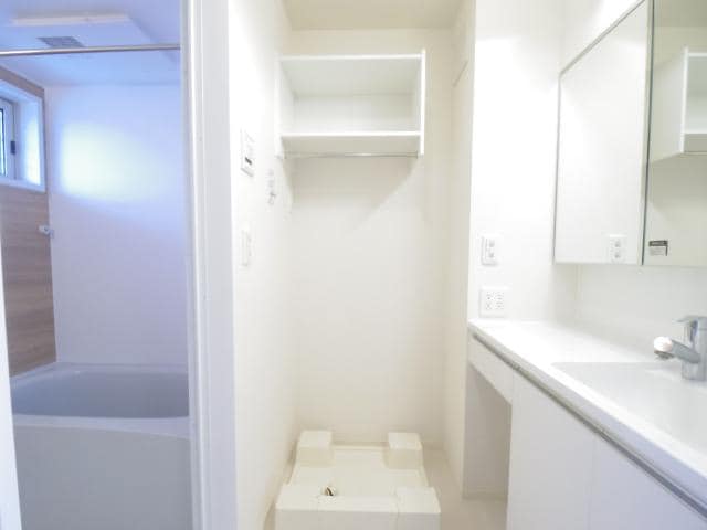  東海道本線/静岡駅 バス17分西島下車:停歩5分 2階 築8年