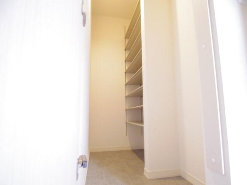  東海道本線/静岡駅 バス17分西島下車:停歩5分 2階 築8年