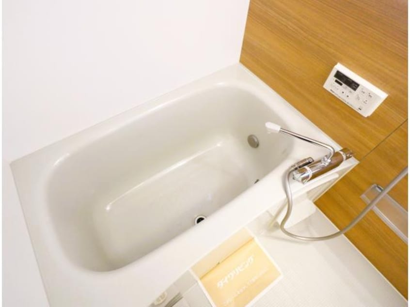  東海道本線/静岡駅 バス17分西島下車:停歩5分 1階 築8年