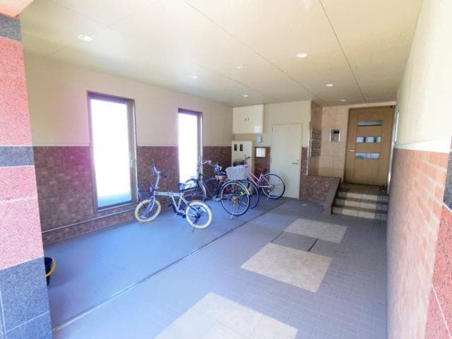  東海道本線/静岡駅 徒歩12分 1階 築18年