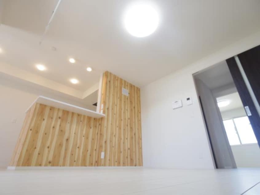  東海道本線/静岡駅 バス23分大谷下車:停歩4分 2階 築8年